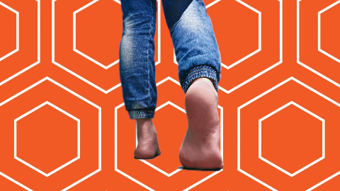 Biologists have just discovered that legs are hereditary... They run in your jeans!